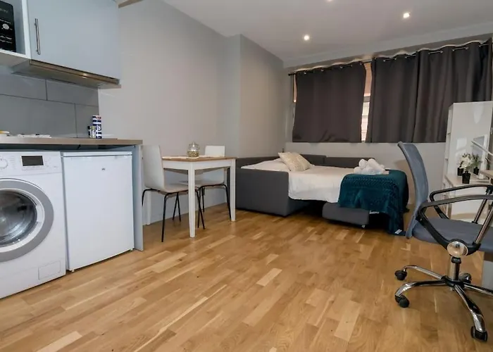 Magnifique Compans Caffarelli